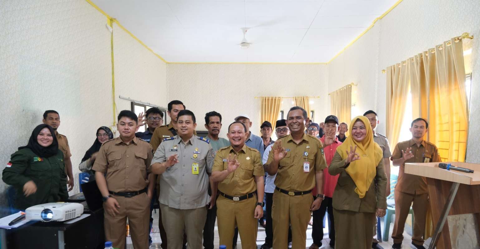 DINAS PERKEBUNAN KABUPATEN BENGKALIS GELAR SOSIALISASI SARANA DAN PRASARANA PERKEBUNAN KELAPA SAWIT dalam Mengoptimalkan Program Sapras BPDPKS Demi Tingkatkan Produksi Sawit.
